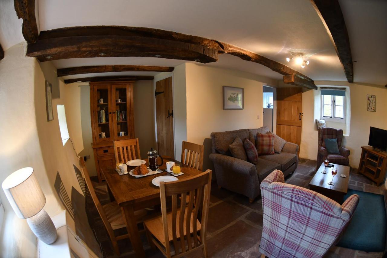 Vila Pant Llwyd Farm Llangynidr Exteriér fotografie