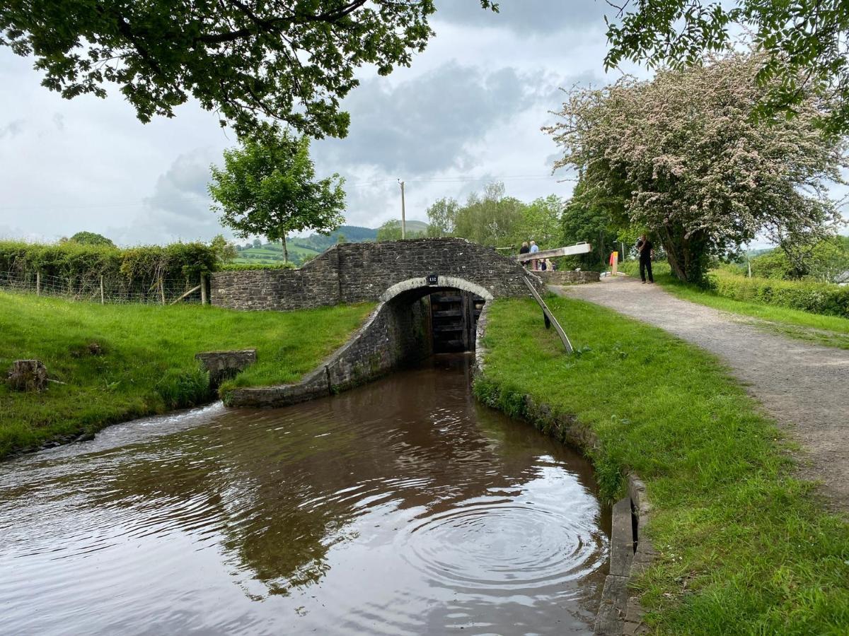 Vila Pant Llwyd Farm Llangynidr Exteriér fotografie